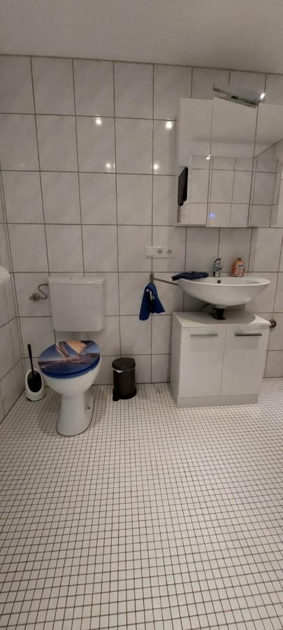 Ferienwohnung/Monteurzimmer Auf Dem Bauernhof Moerlenbach Bagian luar foto